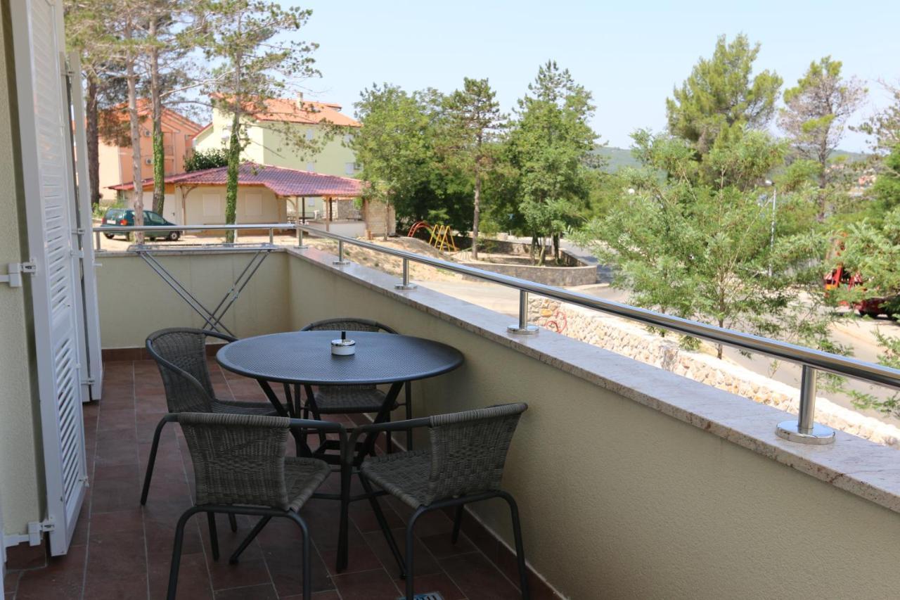 סולינה Apartments Sucic Iva I Tea מראה חיצוני תמונה