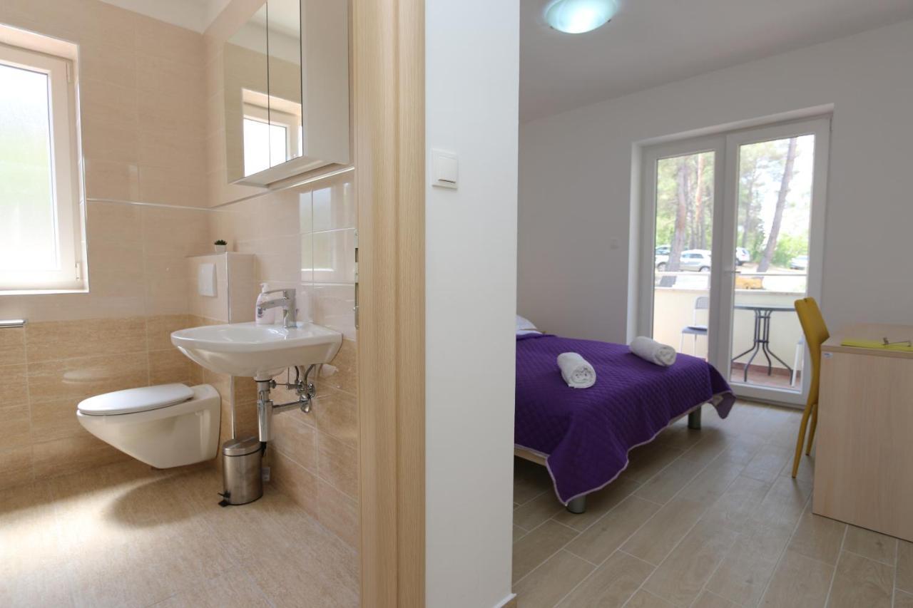 סולינה Apartments Sucic Iva I Tea מראה חיצוני תמונה
